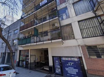 Departamento de 2 ambientes, Barracas · Alquiler 2 Ambientes con 2 Patios - 64 m² Totales - Ituzaingó 625