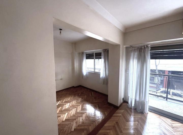 Departamento · 100m² · 5 Ambientes · 1 Cochera