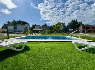 Casa de 5 ambientes, Mar del Plata · Alquiler Temporario Barrio Privado con Pileta