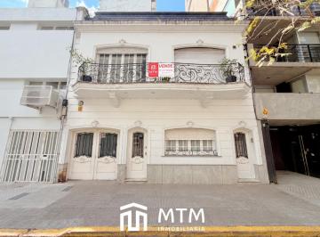 Casa · 142m² · 2 Dormitorios · Casa en Venta Rosario, Centro.