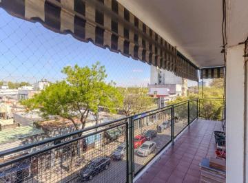 Departamento · 76m² · 4 Ambientes · 1 Cochera · Depto 4 Amb en Venta en Villa Pueyrredon Cochera
