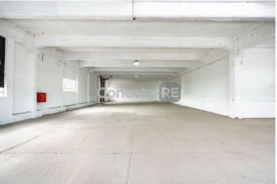 Depósito · 477m²