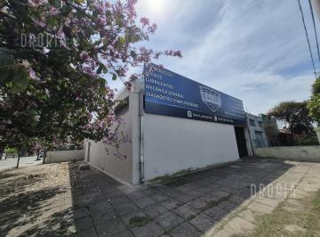 Local comercial · 225m² · 1 Ambiente · Galpon Necochea Esq Baradero (Zona o'Higgins)