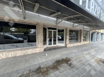 Local comercial · 2 Ambientes · Alquiler Local Comercial Cipolletti