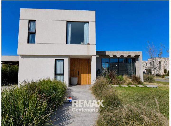 Casa · 193m² · 6 Ambientes