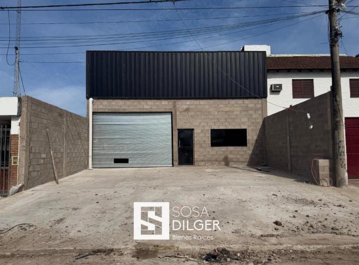 Bodega-Galpón · 250m²
