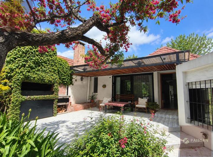 Casa · 112m² · 4 Ambientes · 1 Cochera