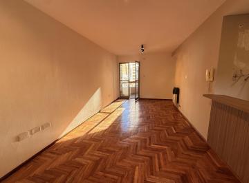Departamento · 42m² · 2 Ambientes · Venta Depto - 1 Dorm - Frente - Escritura - Exc Ubicacion