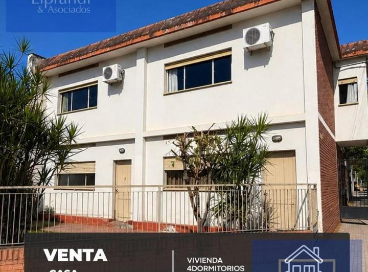 Casa · 200m² · 8 Ambientes · 3 Cocheras