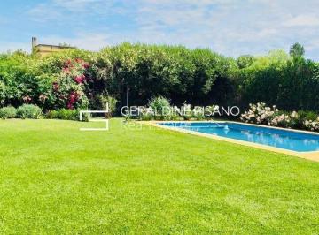 Casa · 169m² · 4 Ambientes · Casa en Alq. Temporario en San Isidro Labrador, Villanueva, Tigre