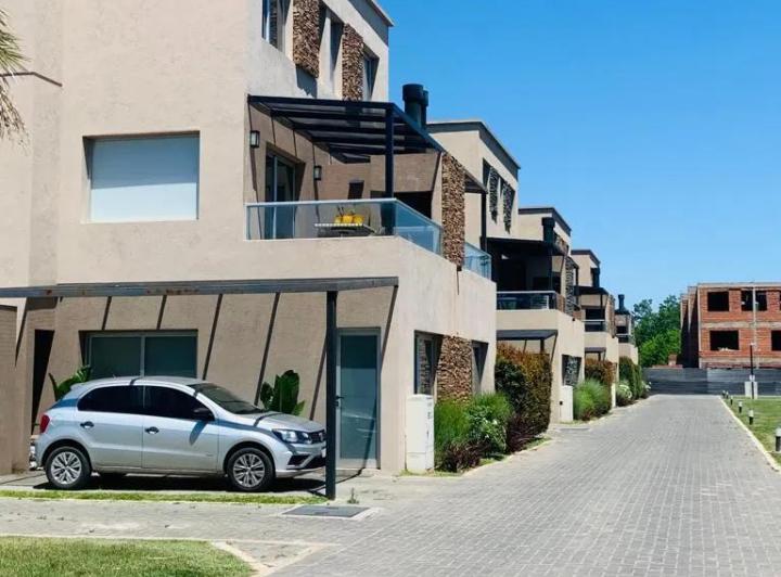 Departamento · 60m² · 3 Ambientes · 1 Cochera