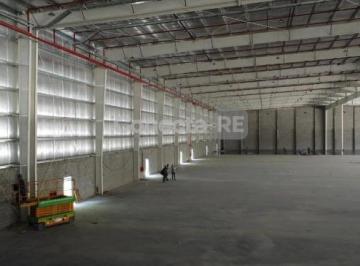Depósito · 5500m² · Depósito 5190 m² en Alquiler en Esteban Echeverria