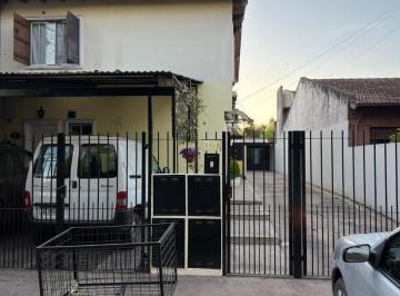 Casa · 60m² · 3 Ambientes · 1 Cochera · Duplex en Alquiler, San Miguel.