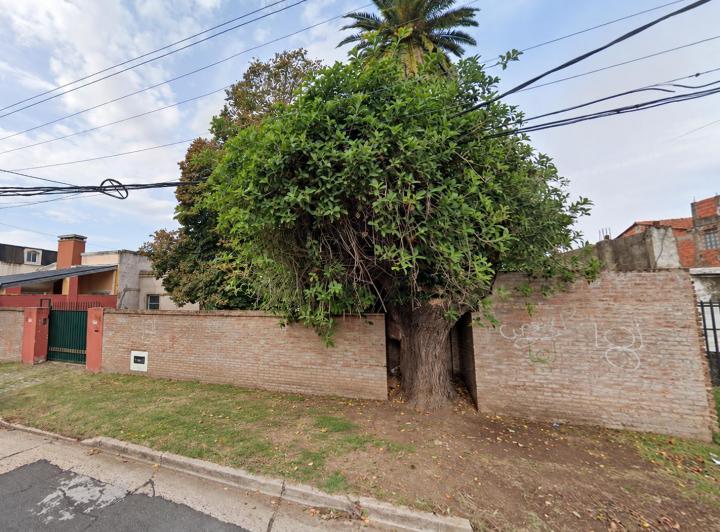 Terreno · 300m²