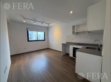 Departamento · 38m² · 2 Ambientes · Alquiler Departamento 2 Ambientes con Balcón en San Cristobal - Capital Federal