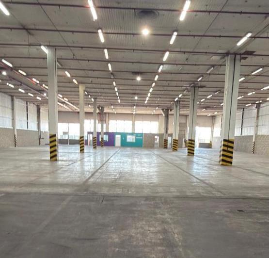 Depósito · 2315m² · 4 Cocheras