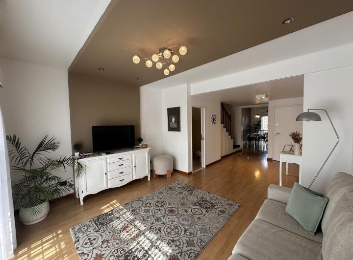 Casa · 92m² · 3 Ambientes · 1 Cochera