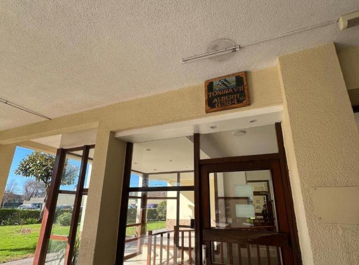 Departamento · 77m² · 4 Ambientes · 2 Cocheras
