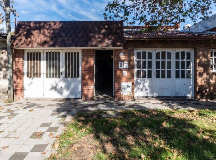 Casa · 194m² · 4 Ambientes · 1 Cochera