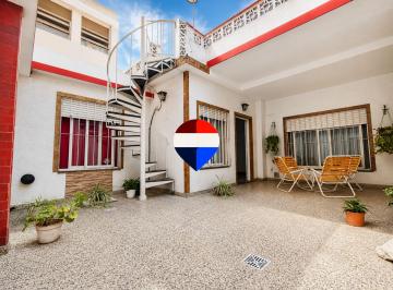 PH · 84m² · 3 Ambientes · Venta PH 3/4 Amb - Patio y Terraza - S/expensas