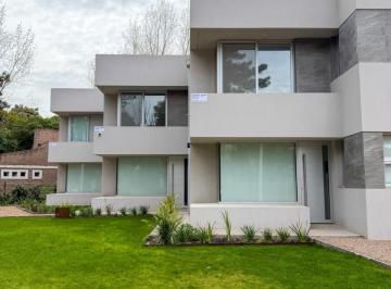 Casa · 84m² · 4 Ambientes · 1 Cochera · Duplex en Venta en Las Dunas a 250 m del Mar Se Acepta Permuta