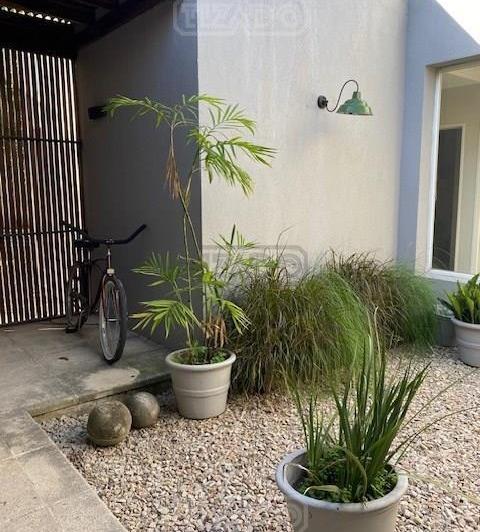 Casa · 150m² · 4 Ambientes · 3 Cocheras