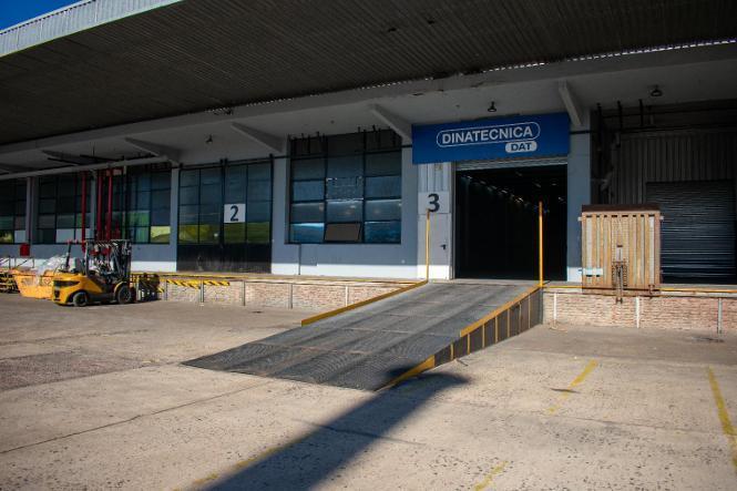 Depósito · 1380m²