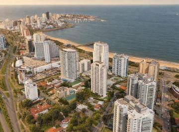 Departamento · 63m² · 3 Ambientes · 1 Cochera · Departamento 3 Ambientes en Playa Mansa