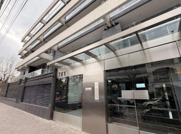 Departamento de 2 ambientes, Almirante Brown · Dos Ambientes Tipo Duplex Céntrico con Cochera en Edificio de Categoría