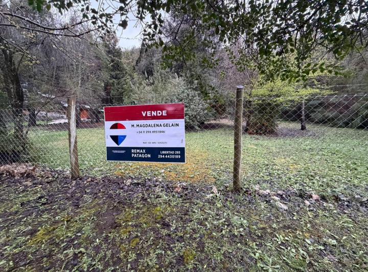 Terreno · 998m²