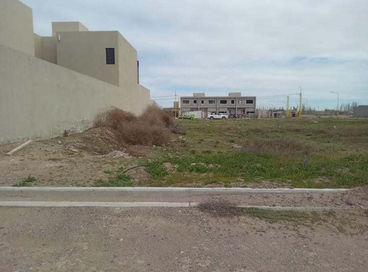 Terreno · 360m²