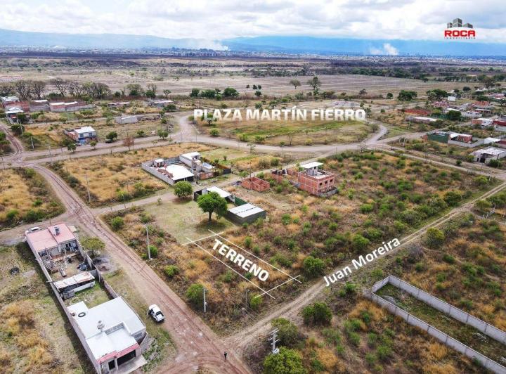 Terreno · 300m²