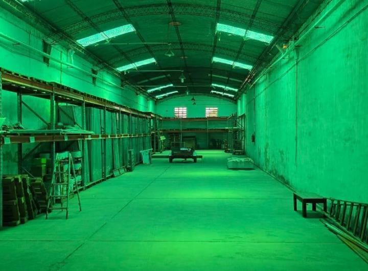 Local comercial · 337m²
