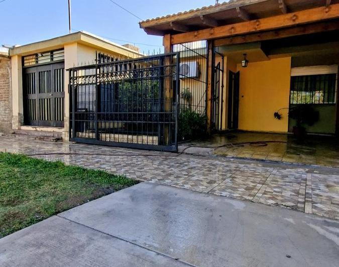 Casa · 120m² · 4 Ambientes · 1 Cochera