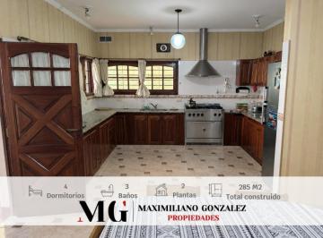 Casa · 210m² · 7 Ambientes · 2 Cocheras · Casa Venta Luis Guillón Esteban Echeverría