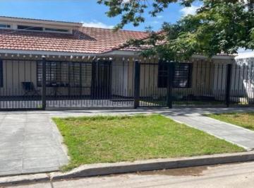 Casa · 120m² · 4 Ambientes · 1 Cochera · Venta Casa Oportunidad Florencio Varela