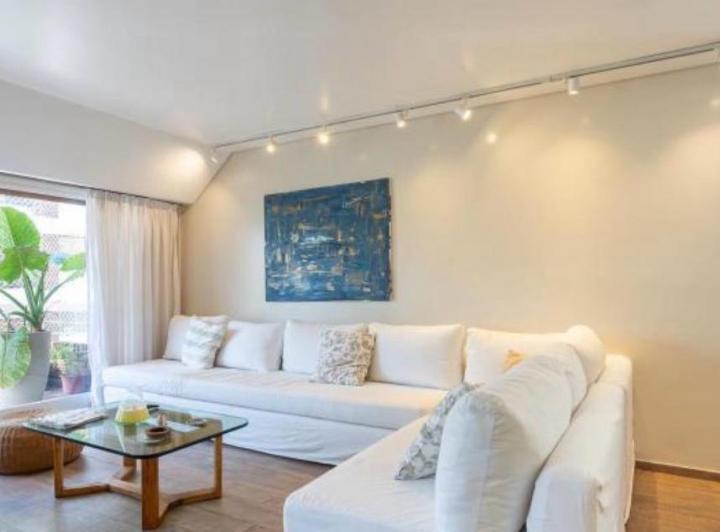 Departamento · 140m² · 4 Ambientes · 1 Cochera