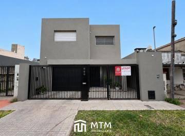 Casa · 136m² · 2 Dormitorios · 1 Cochera · Casa en Venta Rosario, La Florida.