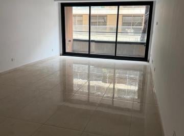 Departamento · 165m² · 4 Ambientes · 1 Cochera · Departamento en Flores - Venta