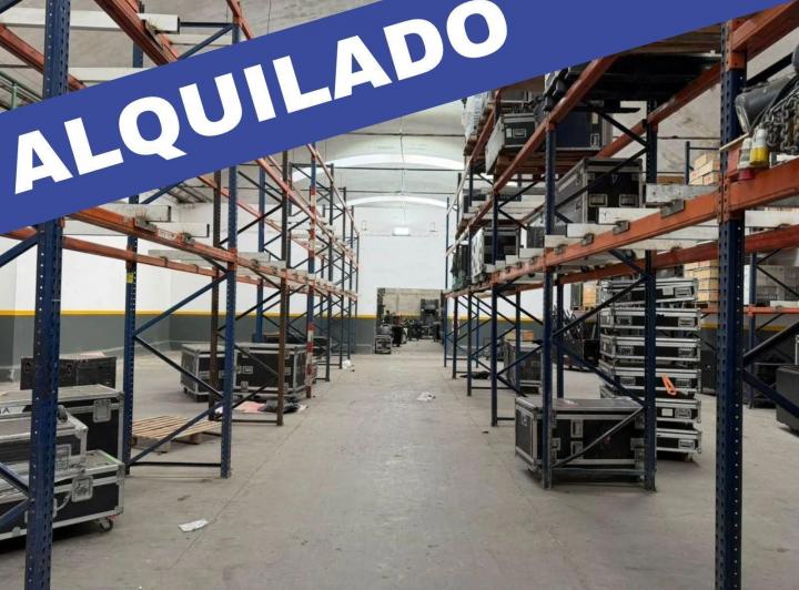Depósito · 730m²
