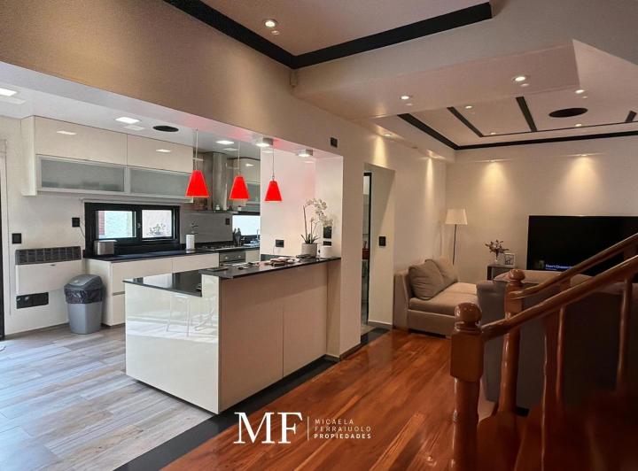Casa · 193m² · 5 Ambientes