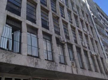 Oficina comercial de 1 ambiente, Monserrat · Oficina de 15 m² en Edificio Profesional en Monserrat.