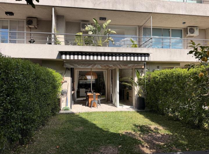 Casa · 150m² · 3 Dormitorios · 1 Cochera