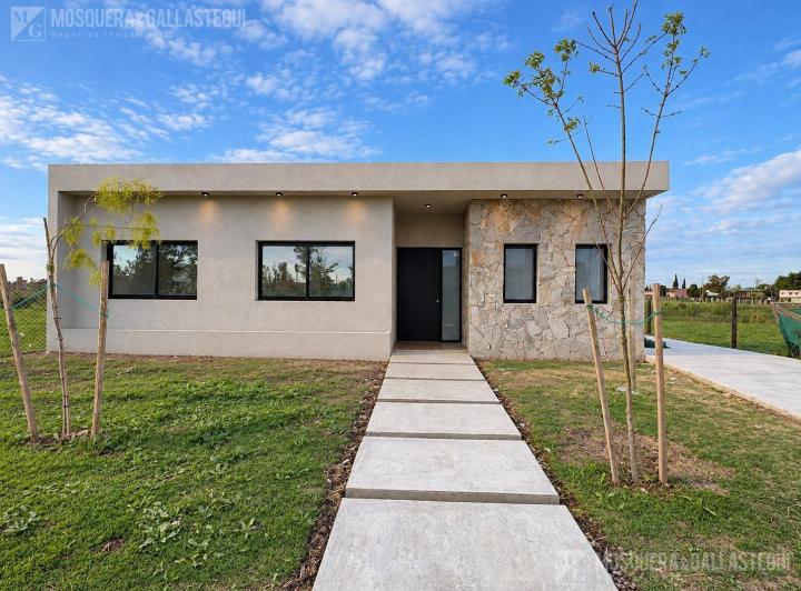 Casa · 160m² · 5 Ambientes
