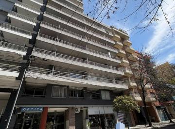 Departamento · 34m² · 1 Ambiente · Excel 1 Amb y Medio Fte C/bcon Ap Prof o Vivienda Edif Categ Piscin Laundry