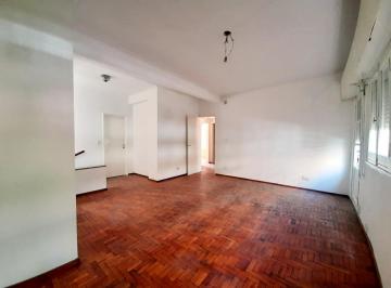 Casa · 113m² · 4 Ambientes · Casa P. A. en República de La Sexta