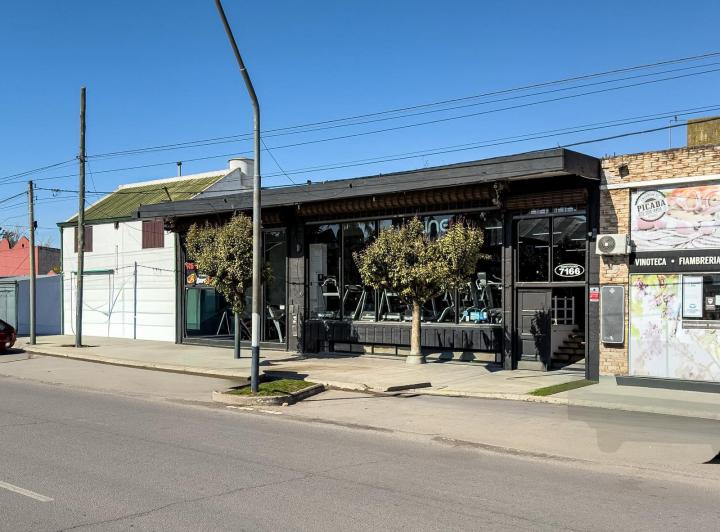 Local comercial · 760m²