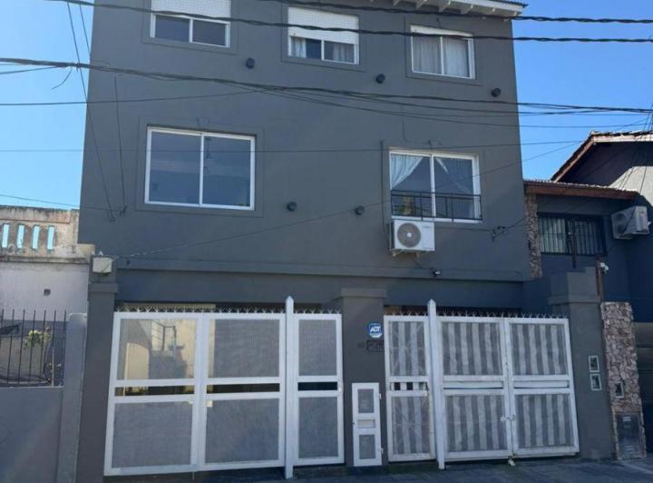 Departamento · 150m² · 5 Ambientes · 1 Cochera