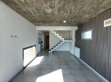 Departamento · 100m² · 4 Ambientes · 2 Cocheras · Duplex en Alquiler, Dos Dorm., Tres Baños, Doble Cochera, Amenities, Echesortu.