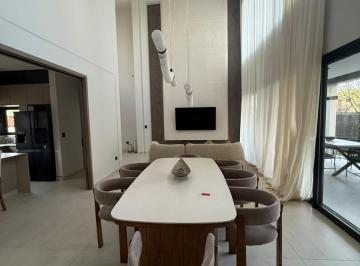 Casa · 278m² · 7 Ambientes · 2 Cocheras · Casa en Venta Greenville 2